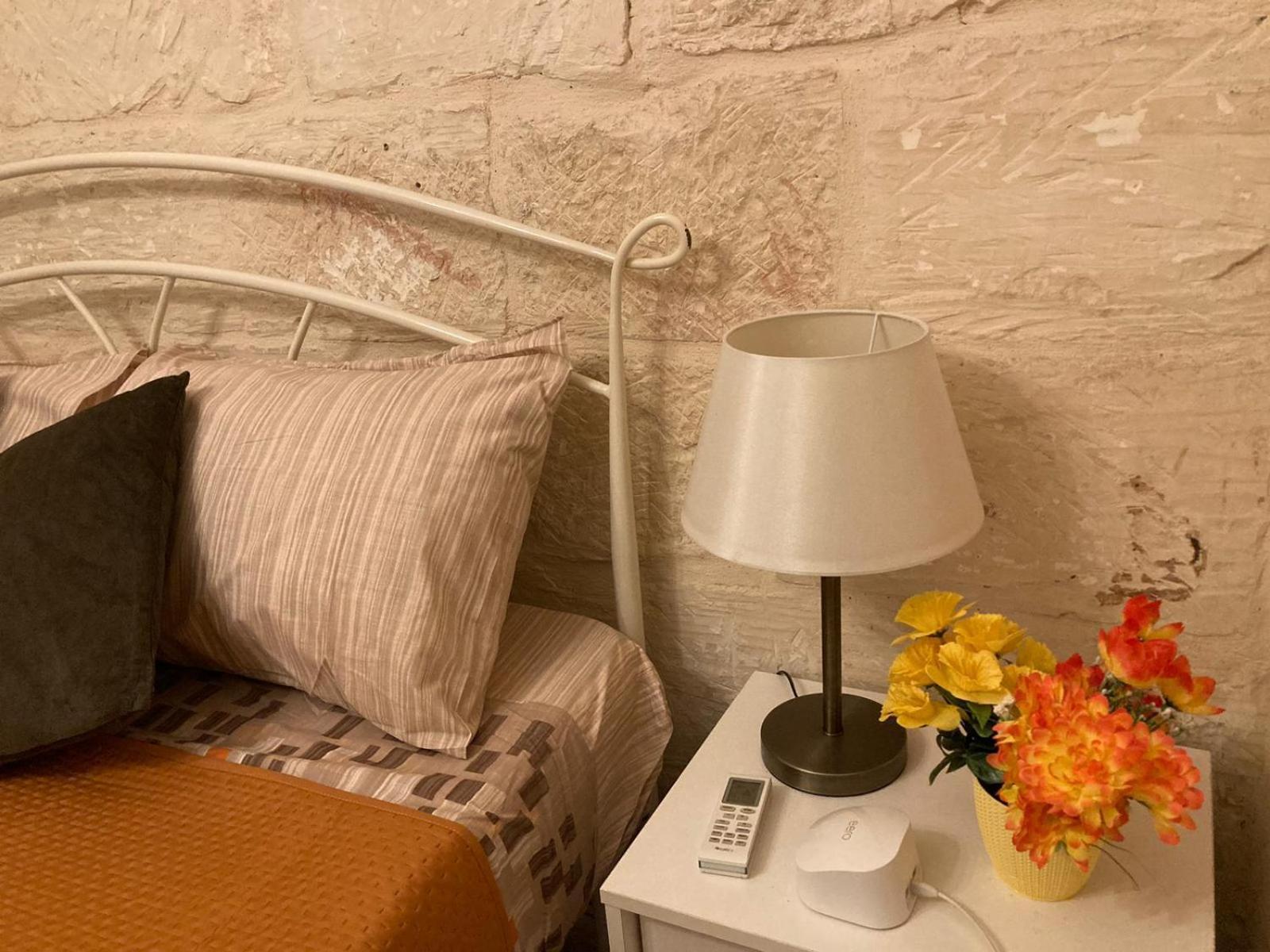 Charming Central Townhouse In Sliema Steps From Promenade And Sliema Ferry Lägenhet Exteriör bild